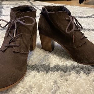 Toms Ankle Boots Size 8.5
